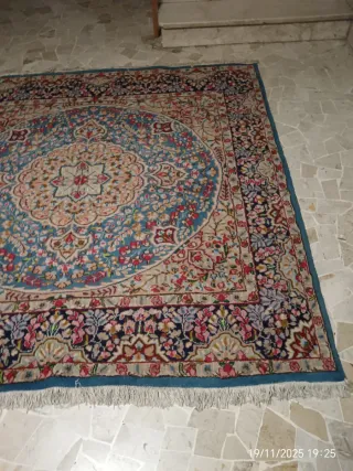 Tappeto persiano antico in condizioni perfette