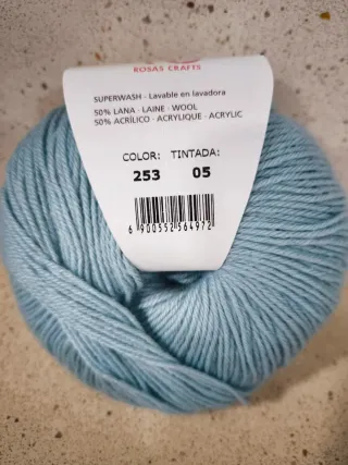 Ovillo Merino Molón 35 Rosas Crafts