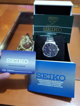 Reloj Seiko Kinetic GMT Diver's Watch .