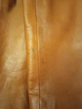 Gabardina de cuero auténtico con cinturón