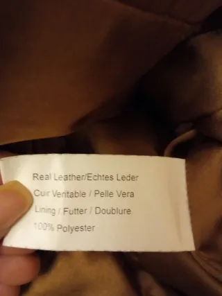 Gabardina de cuero auténtico con cinturón