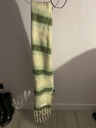 Bufanda de rayas beige y verde