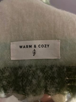 Bufanda de rayas beige y verde