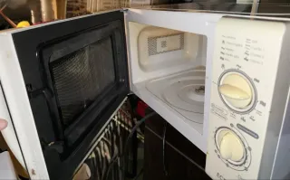 Microondas Ecron Blanco