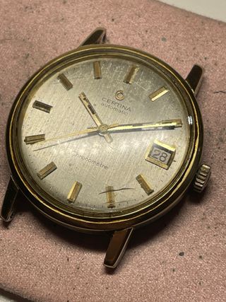 se reparan y restauran relojes de pulsera vintage