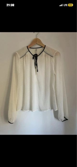 Blusa plumeti blanco y negro Talla L