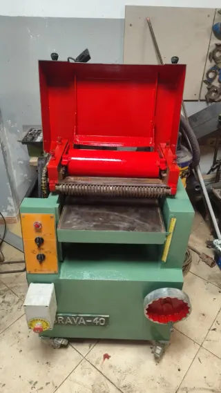 Maquinaria de carpintería industrial