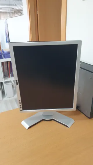 Monitor Dell UltraSharp 17 Plata/Negro