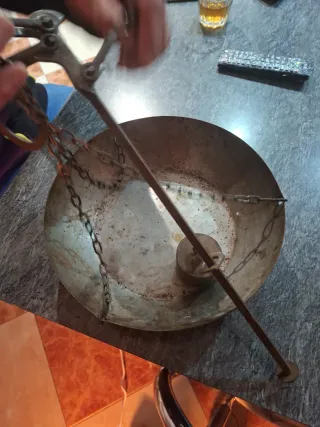 Balanza romana antigua