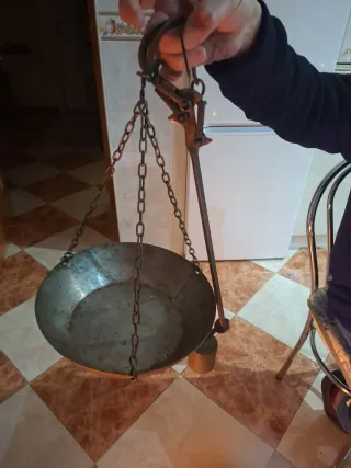 Balanza romana antigua