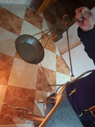 Balanza romana antigua