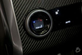 Land-Rover Range Rover Sport 5.0 V8 423kW 575CV SVR Carbon Edition