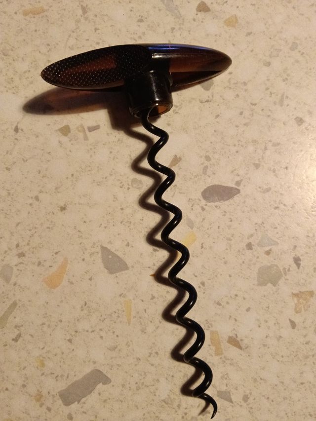 Piccolo apribottiglie vintage