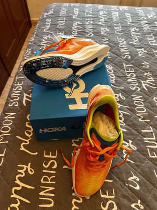 Zapatillas Hoka Clavos Talle 40 2/3 Naranja
