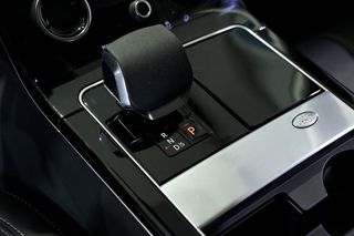 Land-Rover Range Rover Velar 2.0D I4 150kW 204CV S 4WD Auto