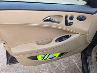 Mercedes-Benz Clase CLS 2005