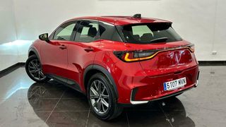 Lexus LBX   1.5 136cv HEV Elegant Black