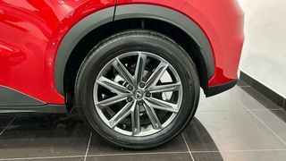 Lexus LBX   1.5 136cv HEV Elegant Black