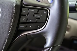 Lexus LS   500h Luxury Art Wood LWhite