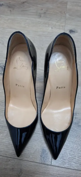 Zapatos Christian Louboutin Hot Chick Negro Charol