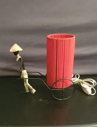 Lampada vintage uomo con carretto