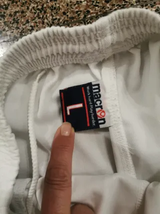 Pantaloncini Macron bianchi calcio