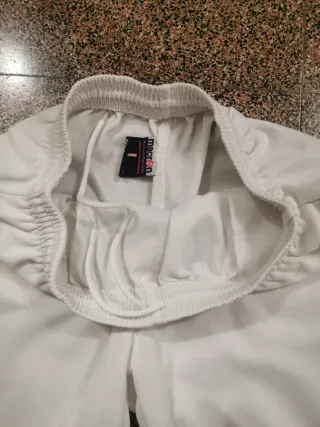 Pantaloncini Macron bianchi calcio
