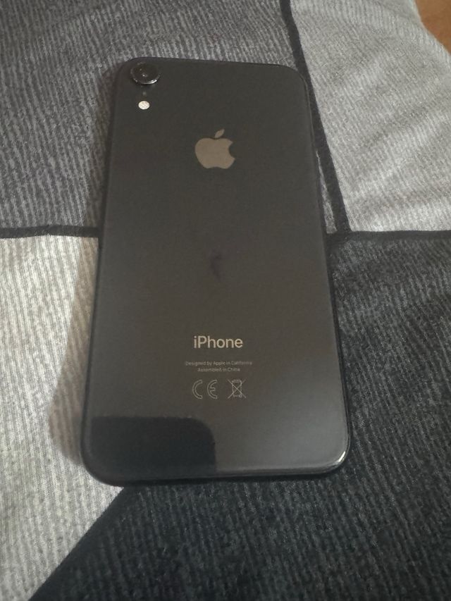 iPhone XR 128GB Libre iCloud Negro
