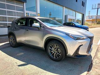 Lexus NX 350h Premium 2WD