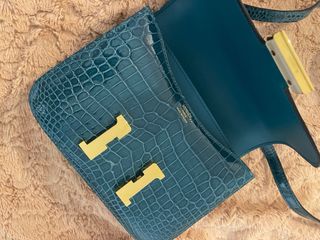 Bolso Hermes Cocodrilo Teal y Dorado