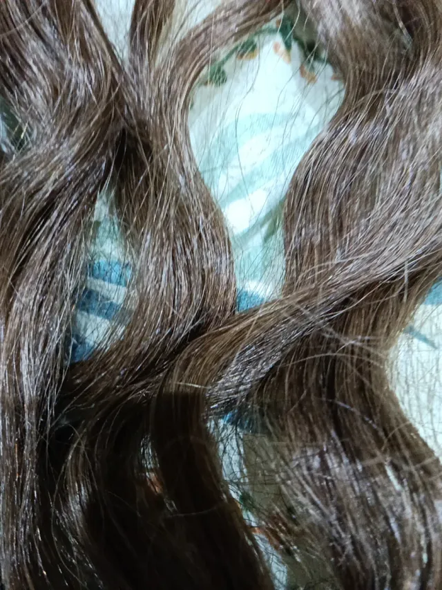 Extensiones de cabello natural castaño