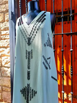 Vestido fiesta con pedrería "Tintoretto" TallaM/38