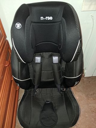 Sillita de coche Nurse negra