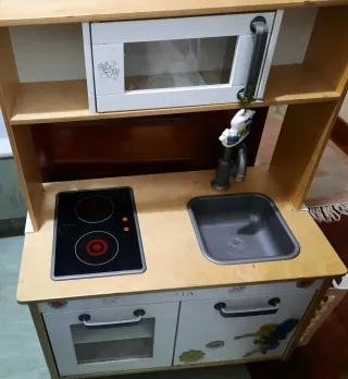 Juego Cocina Madera IKEA. Marca DUCKTING.