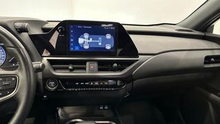 Lexus UX  250h 2WD PREMIUM