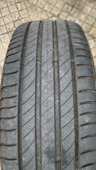 NEUMÁTICOS MICHELIN PRIMACY 4 215 60 17