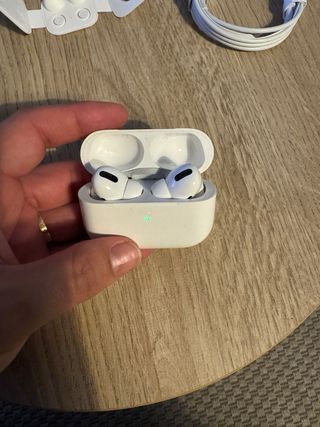 AirPods Pro 1ª Gen Blancos. Muy buen estado