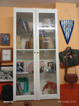 Mueble auxiliar blanco