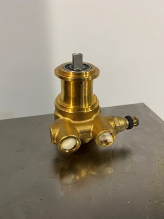 Válvula rotativa Fluid-o-Tech  (bomba de agua)