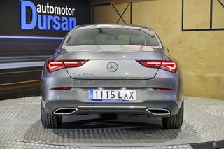 Mercedes CLA MERCEDES-BENZ   200 D DCT