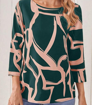 Blusa estampada verde y rosa