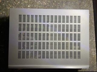 Amplificador Tangent 900w con Mando