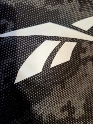 Chándal Reebok Niños Camuflaje Gris y Negro