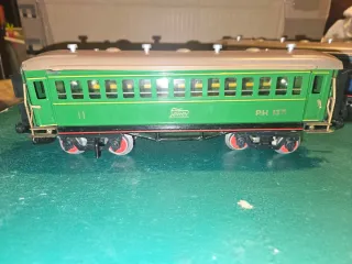 Paya Modelo 987,caja maletín  Segunda Serie