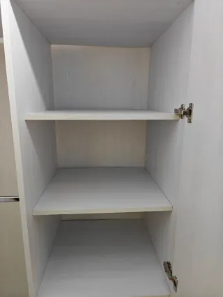 Armario infantil 3 puertas + Cómoda cambiador.