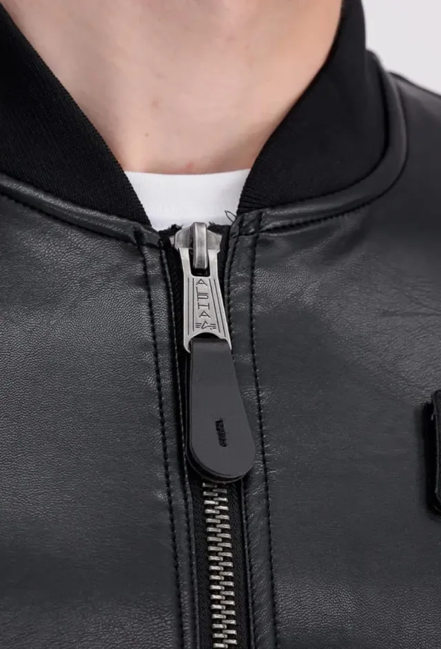 Cazadora Alpha Industries Negra