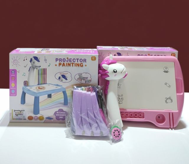 Escritorio de Aprendizaje Mágico con Proyector