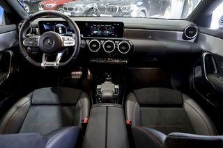 Mercedes CLA MERCEDES-BENZ   MercedesAMG 35 4MATIC Shooting Bra