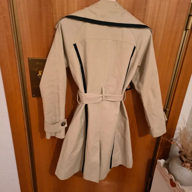 Gabardina Kling Beige y Negra Mujer