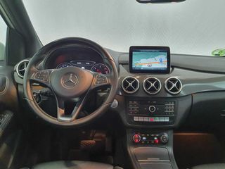 Mercedes Clase B   B 200 d AMG Line